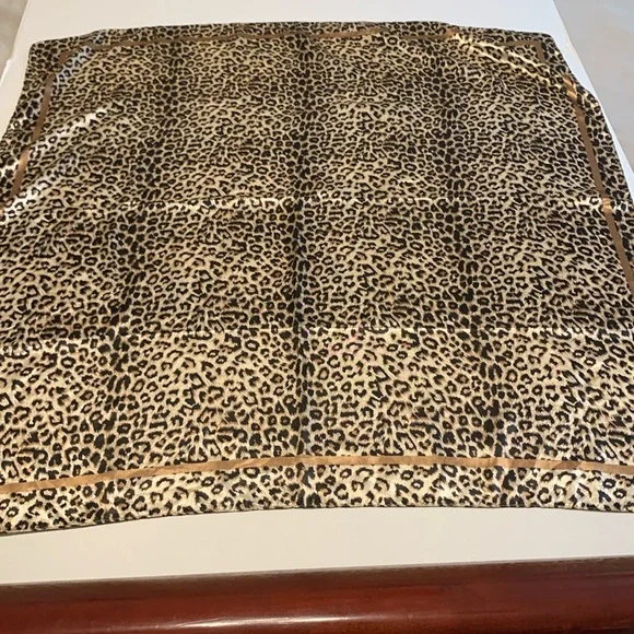 Women’s Leopard Print Silk Scarf - Picture 2 of 5